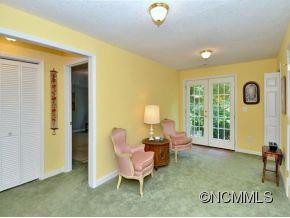 209 TALLYHO LANE - Photo 17