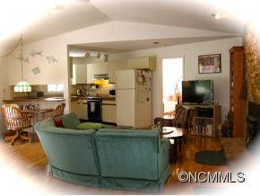 266 Sandy Creek Trl - Photo 4