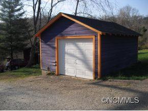 114 Barnard Ave. - Photo 10