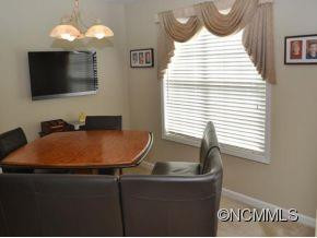 44 ST. ANDREWS DRIVE - Photo 3