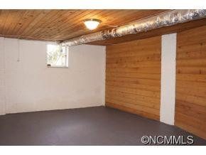 531 3RD AVE W - Photo 16