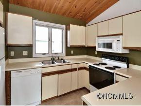 494 Windswept Drive - Photo 6