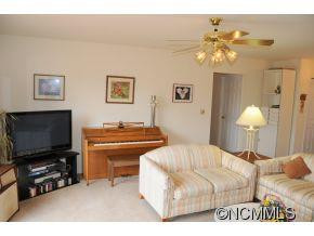 76 Hubbard Cir - Photo 11