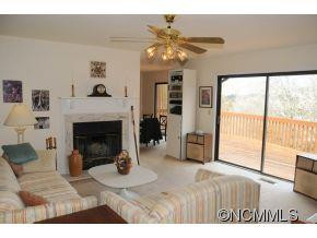 76 Hubbard Cir - Photo 9
