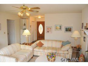 76 Hubbard Cir - Photo 10