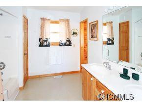 138 Hawk Nest Road - Photo 12