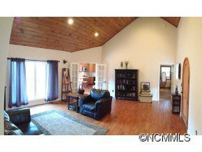 134 Buckeye Dr - Photo 4