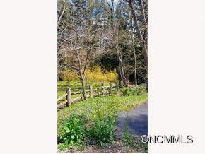 6 LAKESHORE LANE - Photo 2