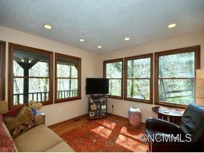 6 LAKESHORE LANE - Photo 15