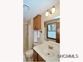6 LAKESHORE LANE - Photo 23