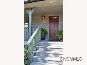 6 LAKESHORE LANE - Photo 4