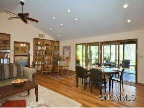 6 LAKESHORE LANE - Photo 9