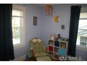 18 Monroe Place - Photo 8