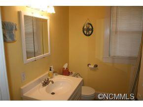 18 Monroe Place - Photo 9