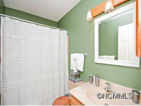 107 BROOKTREE CIRCLE - Photo 13