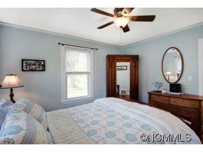 102 Dorchester Avenue - Photo 12