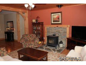 50 AMBER LANE - Photo 4
