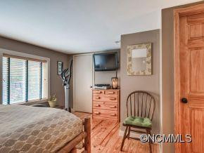 610 Laurel Avenue - Photo 12