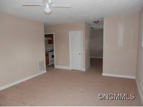 909 W Blue Ridge Road - Photo 3
