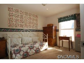 41 West Newberry - Photo 15