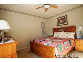 41 West Newberry - Photo 17