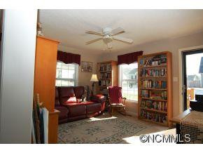 41 West Newberry - Photo 21