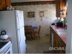 175 West Jordan Street - Photo 4