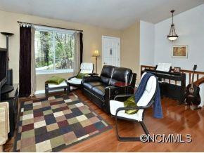 2 Muirfield Court - Photo 2