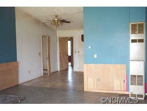 15 Donna Lane - Photo 4