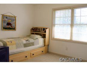 7 Timothy Ln - Photo 11