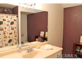 7 Timothy Ln - Photo 16