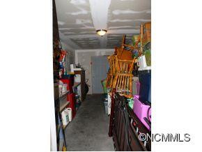 7 Timothy Ln - Photo 19