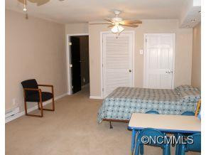 7 Timothy Ln - Photo 21
