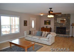 312 Queen Street - Photo 3