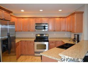 312 Queen Street - Photo 8