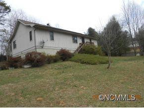 3 Fieldcrest Court