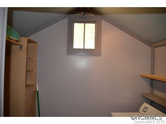 66 Bassett Rd - Photo 14