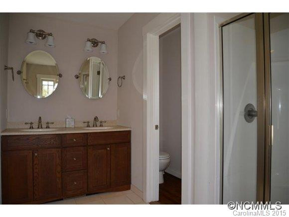 66 Bassett Rd - Photo 18