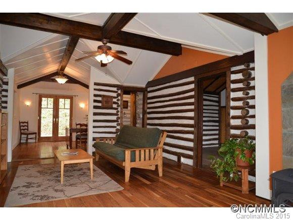 66 Bassett Rd - Photo 5