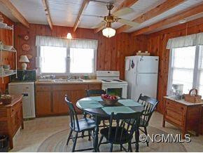 371 South Spring Street - Photo 9