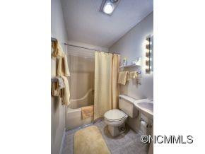 423 Crum Drive - Photo 10