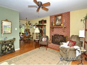 25 SPRINKLE DRIVE - Photo 2