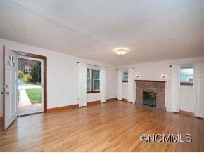 3463 BROAD STREET - Photo 2