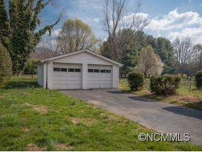 3463 BROAD STREET - Photo 12