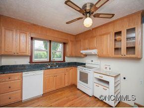 3463 BROAD STREET - Photo 5