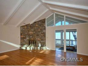 28 Mayflower Drive - Photo 2
