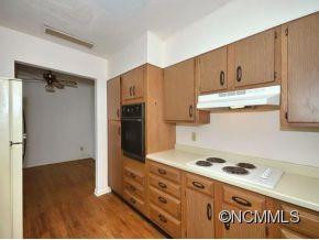 28 Mayflower Drive - Photo 13
