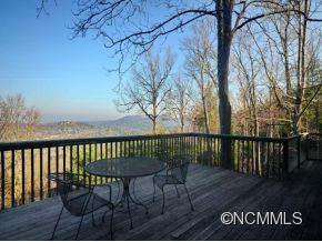 28 Mayflower Drive - Photo 5