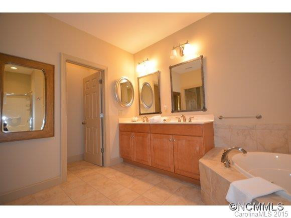  - Photo 18