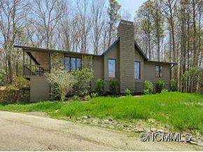 12 COBBLE HILL RD